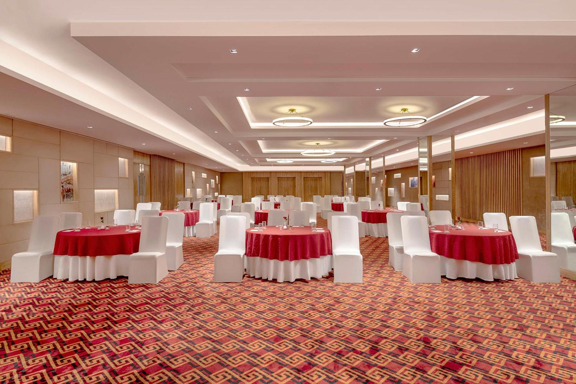 Country Inn & Suites By Radisson Chandigarh Zirakpur Esterno foto